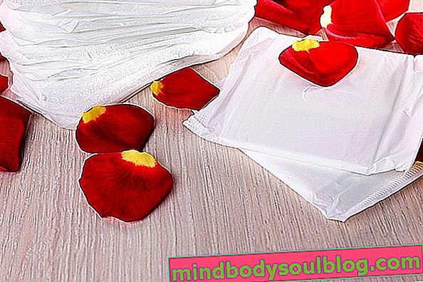Comment arrêter l'hémorragie menstruelle: médecine, chirurgie et alimentation