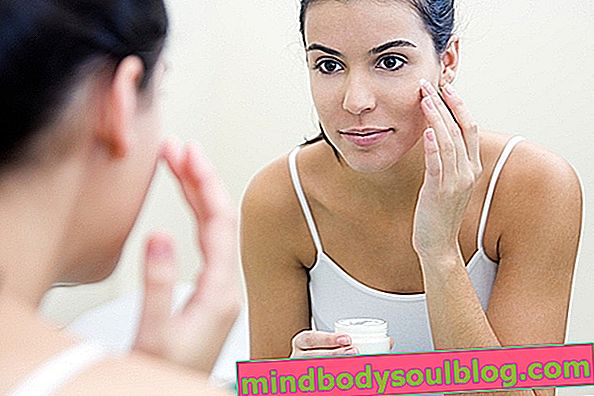 Как да направите домашно почистване на кожата