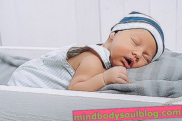 Ist es normal, dass das Baby schnarcht?