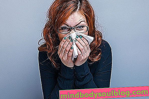 Hidung batuk dan berair: ubat dan sirap terbaik