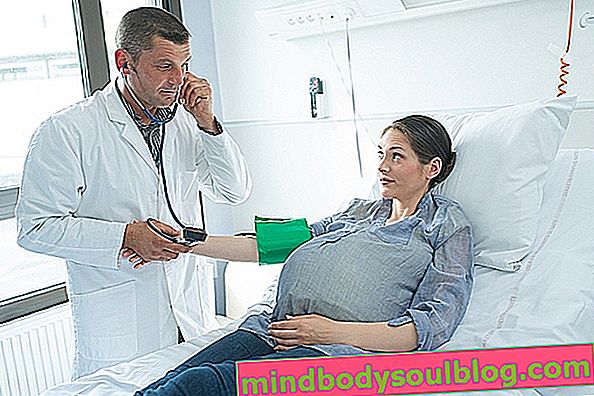 産後子癇：それが何であるか、なぜそれが起こるのか、そして治療