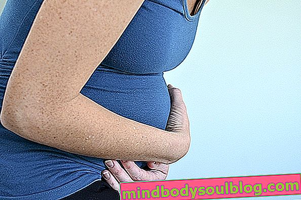 Qu'est-ce que c'est et comment soulager les douleurs aux côtes pendant la grossesse