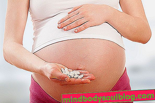 Vitamine C et E pendant la grossesse: quels sont les risques