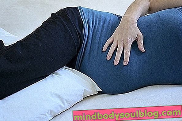 Kann eine schwangere Frau auf dem Rücken schlafen?  (und was ist die beste Position)