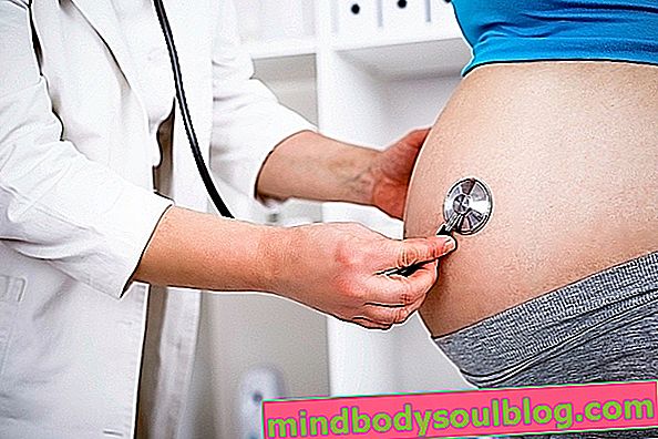Mögliche Ursachen für eine Entlassung in der Schwangerschaft und wenn sie schwerwiegend sein kann