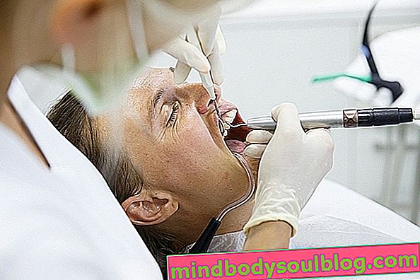 Was kann Zahnfleischschmerzen sein