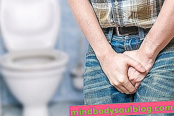 Infection des voies urinaires chez l'homme: principaux symptômes et traitement