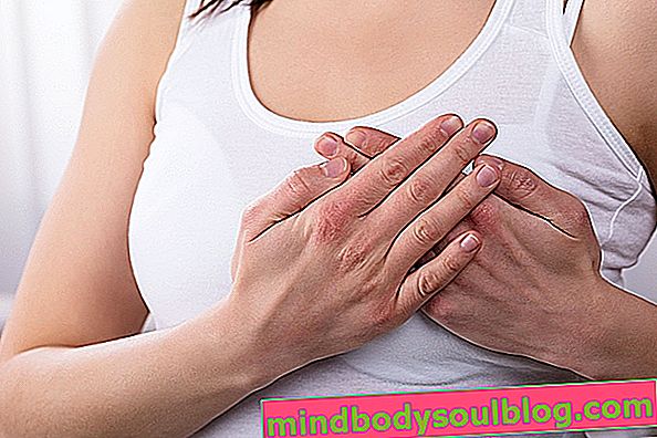 Douleur mammaire: 8 causes principales et que faire