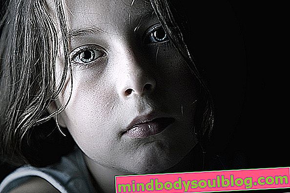11 признака на детска депресия и как да се справим